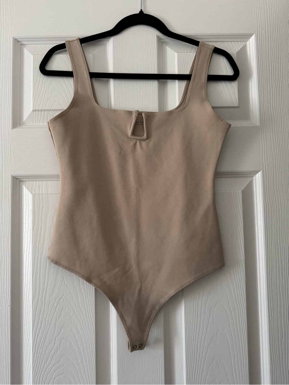 Abercrombie & Fitch Beige Scoop-Neck One-Piece Bodysuit- Size M